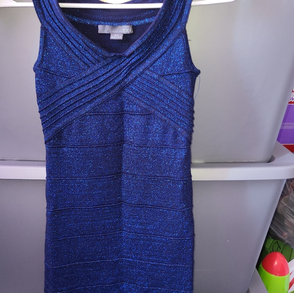 Blue bandage dress